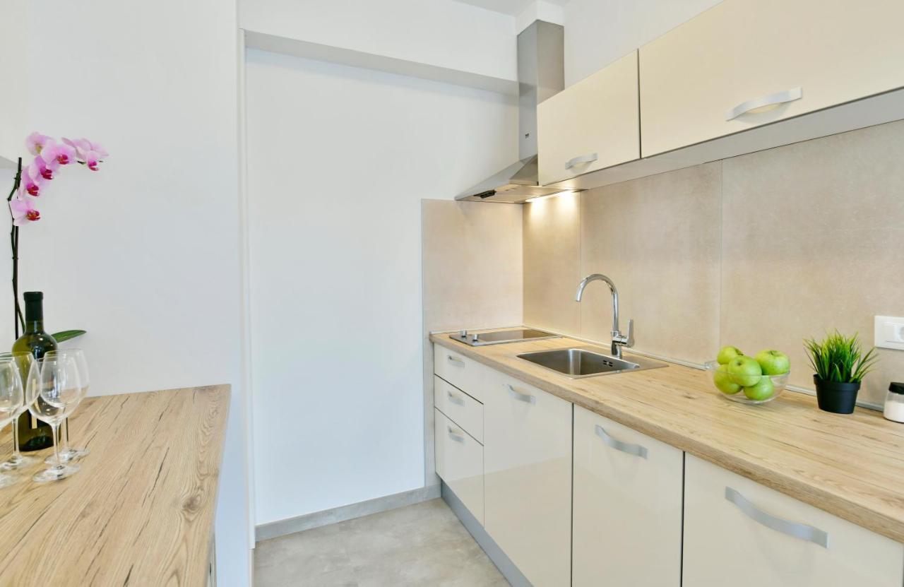 Apart Residence Rudan 罗维尼 外观 照片